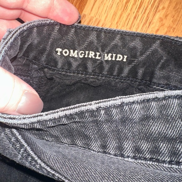 American Eagle Outfitters Distressed Black Jean Shorts - Picture 3 of 4